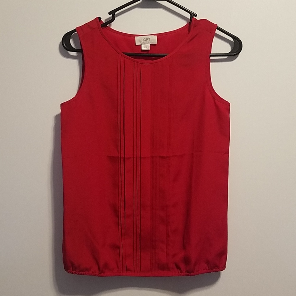 Petite XS - Loft - Red Sleeveless Blouse.
